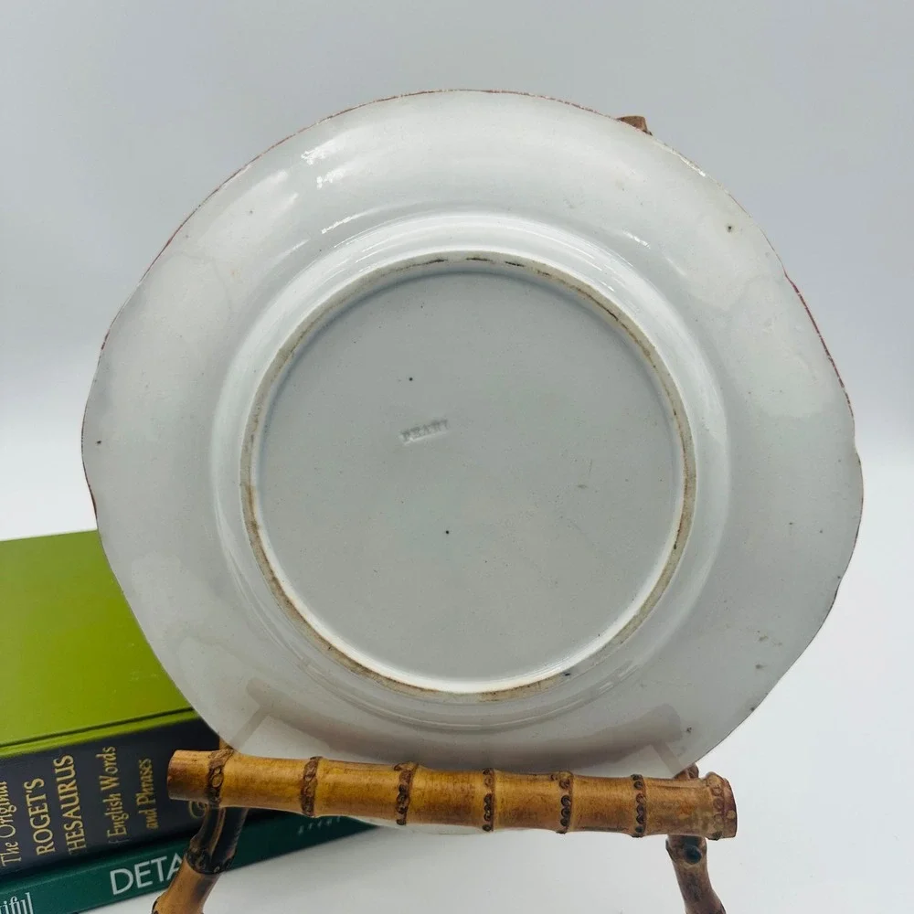 Antique Pearlware Gaudy Chinoiserie Pagoda Plate with Scalloped Handle Sides 10